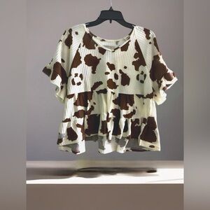 Simply Southern cow print top. Flowy waffle knit blouse - S